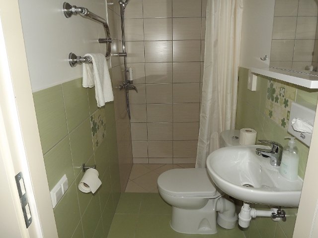 Dušas telpa